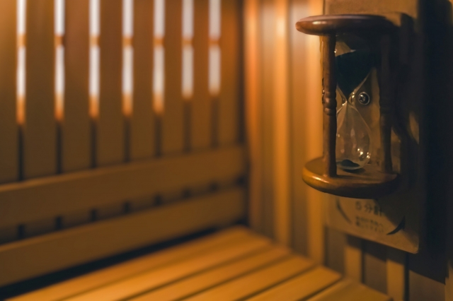 サウナと砂時計